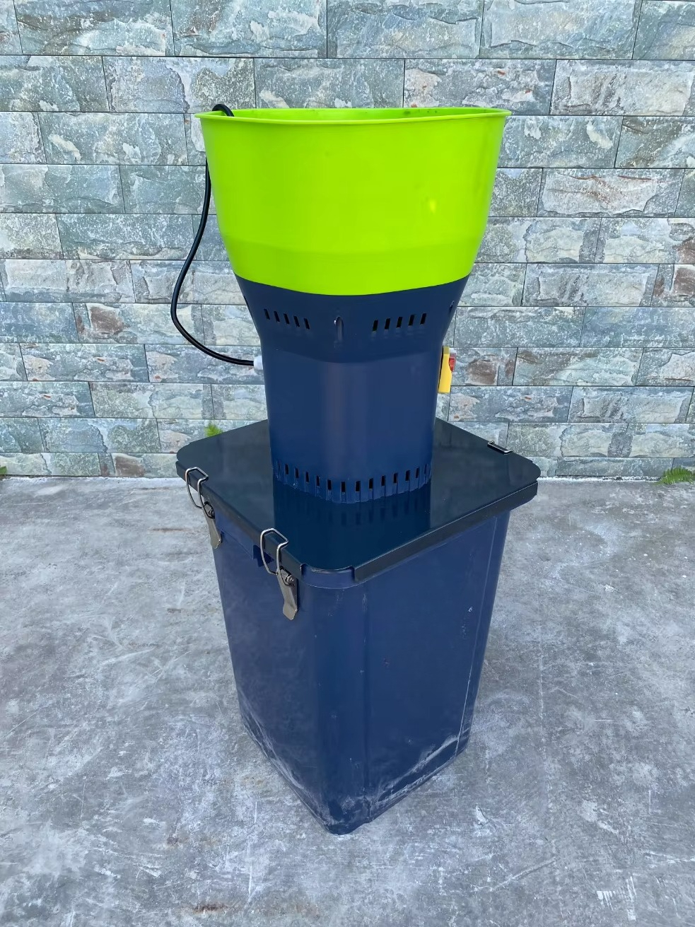 Agricultural Feed Processing M - Grain Mill Grinder บทวิจารณ์และราคา